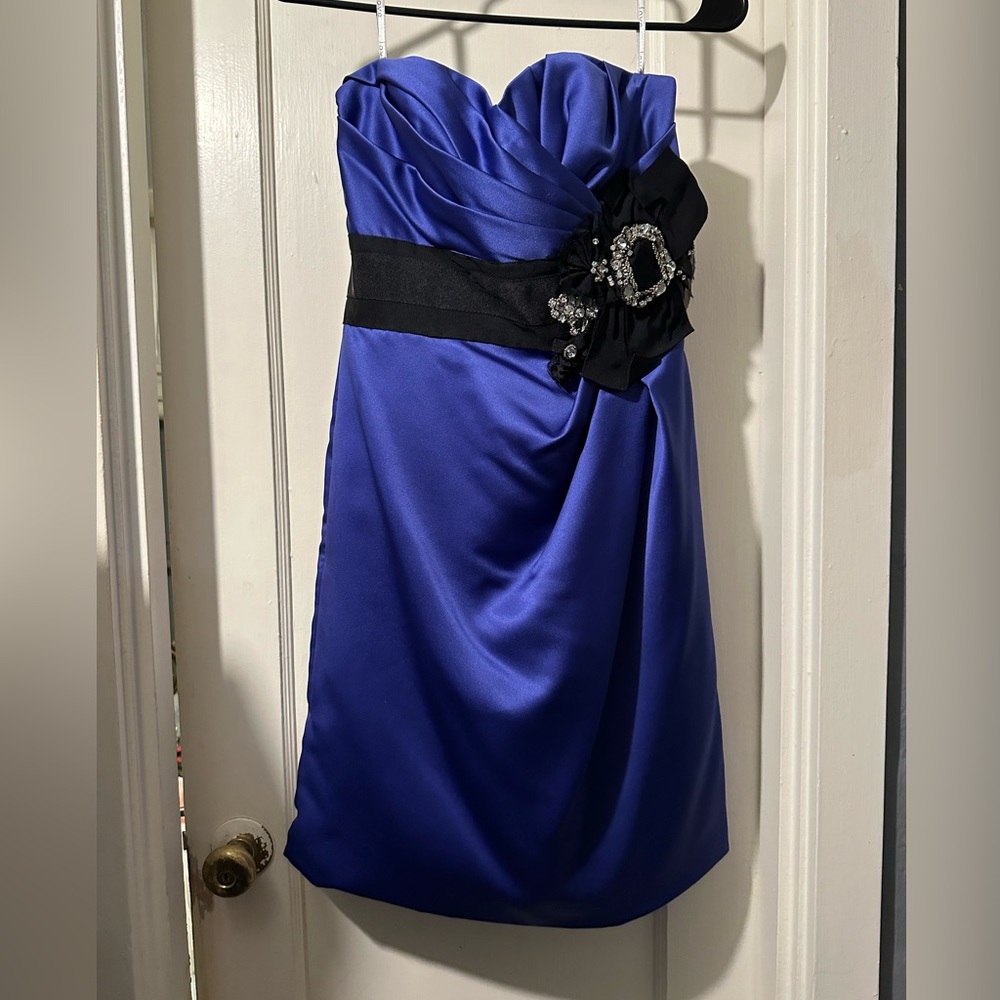 LOVEBYENZOANI Blueink Strapless Mini Dress Size 8 NWT